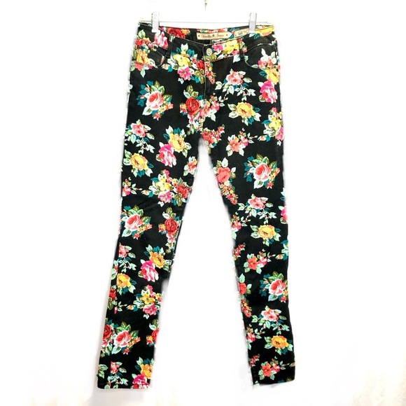 Women Vanilla Star Jeans Floral skinnies, 4 - Picture 2 of 8